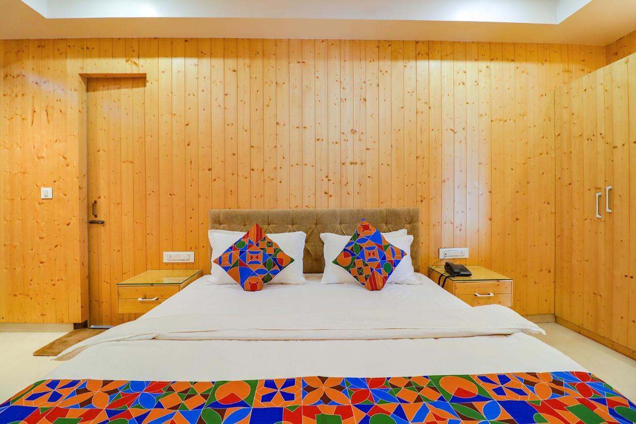 Fabhotel Grand Arya Патна Екстериор снимка