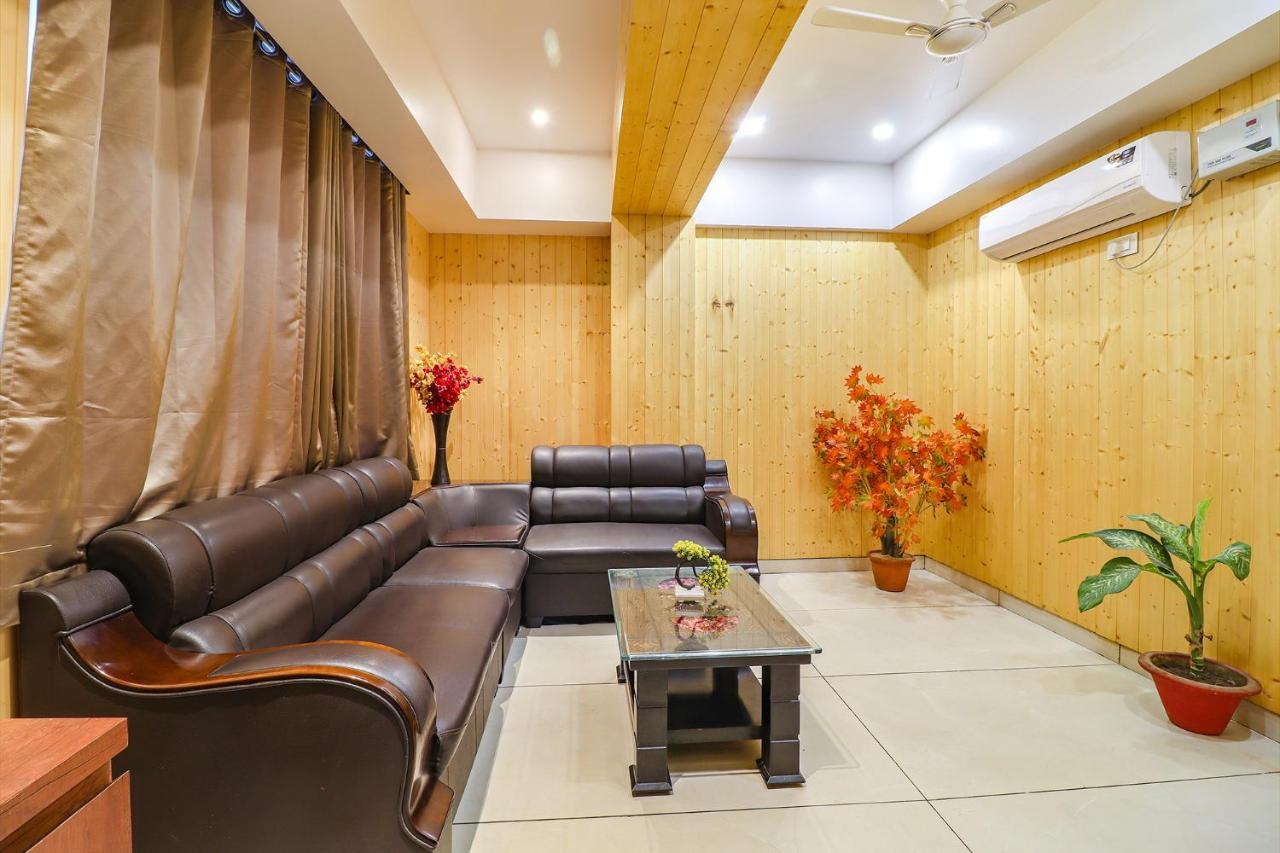 Fabhotel Grand Arya Патна Екстериор снимка